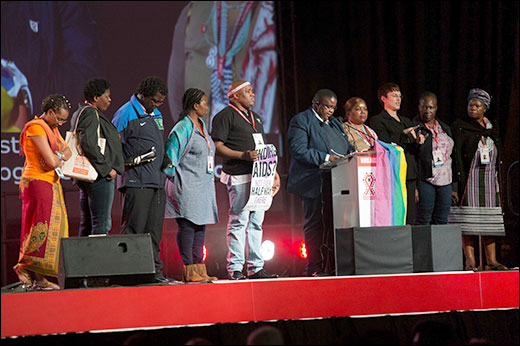 20160718- RWX7587.7-18-16-open-ceremony-520x346