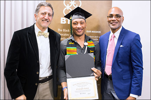 christopher-barnes-20120211-IMG 3747-520x346