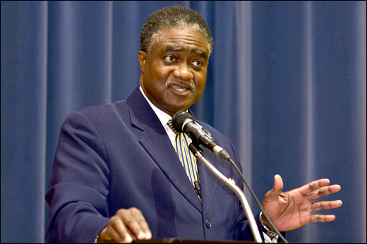 george-curry-520x346